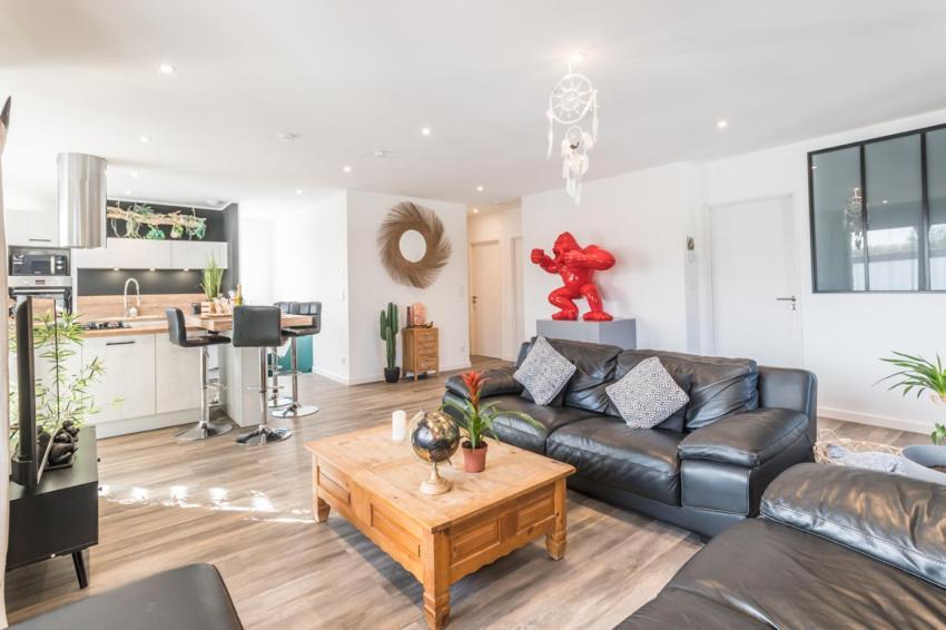 - LUXUEUX CASA SELVA - Parking Gratuit - Spacieux - balcon - Wifi Viriat Extérieur photo